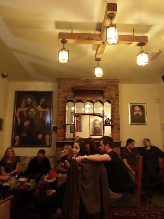 The Robin 2 Hotel Wolverhampton Esterno foto